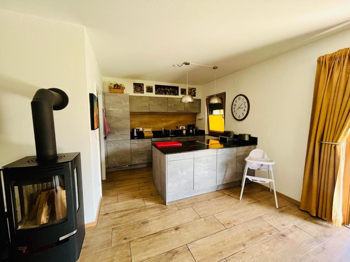 Reizender Bungalow - Mit 120Qm - In Ruhiger Lage Hermagor-Pressegger See Esterno foto