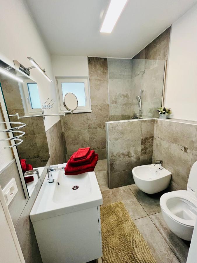 Reizender Bungalow - Mit 120Qm - In Ruhiger Lage Hermagor-Pressegger See Esterno foto