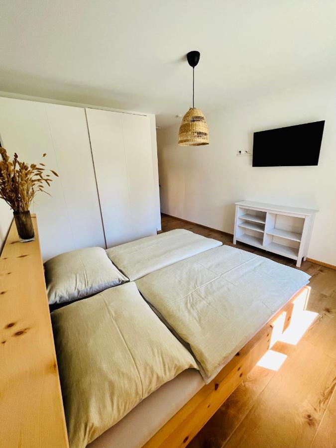 Reizender Bungalow - Mit 120Qm - In Ruhiger Lage Hermagor-Pressegger See Esterno foto