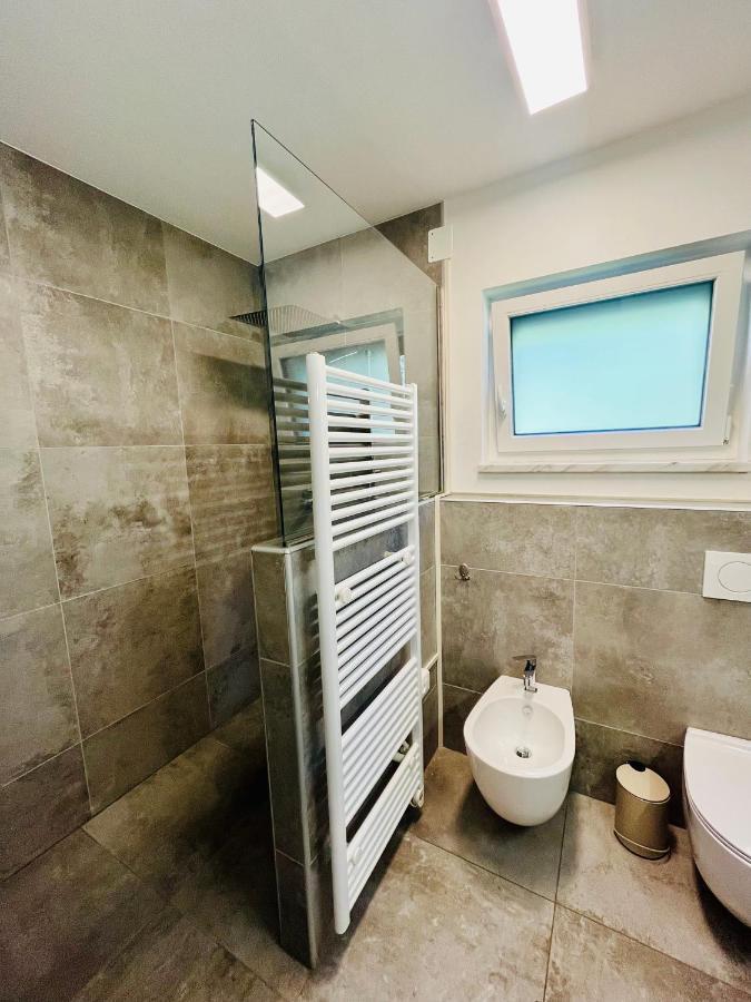 Reizender Bungalow - Mit 120Qm - In Ruhiger Lage Hermagor-Pressegger See Esterno foto